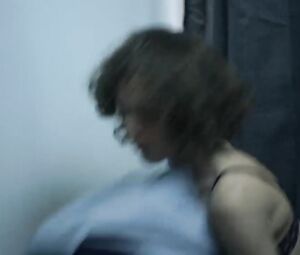 Nude Delphine Riviere - Reflexion faite (2010)