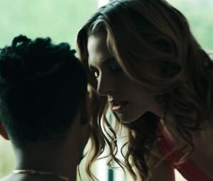 Nude Svenja Jung - Die Chefin s10e05 (2019)