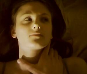 Nude Tessa Szczeciniarz - Poids plume (2005)