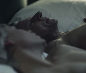 Nude Jasmin Minz - Skylines s01e02e04 (2019)