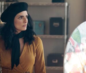 Nude Aislinn Derbez - The House of Flowers s02e01e06 (2019)