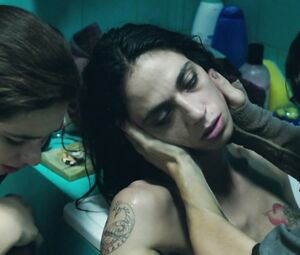 Nude Roberta Mattei - Veloce come il vento (2016)