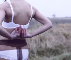 Nude Roxanne Gregory - Discard (2014)