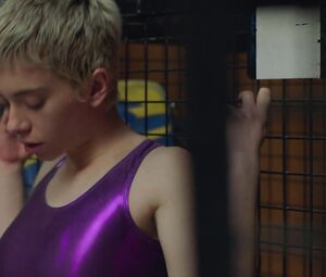 Nude Mireia Oriol, Claudia Riera - Les de l'hoquei s01e04e07e09 (2019)