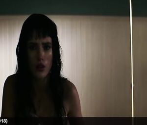 Nude teen celebrity bella thorne naked in hot shower and underwear scenes
