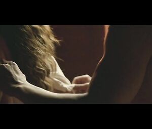 Zareen Khan Hot Scenes with Gautam Rode In Aksar 2