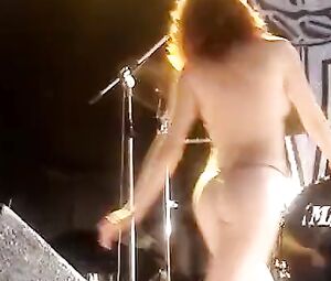 Girls Naked At Concerts