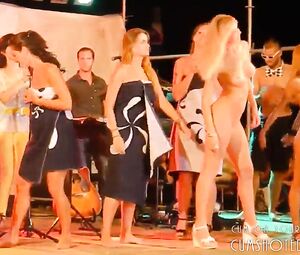 Naked On Stage Video Women Partying