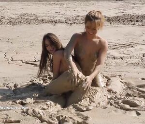 Outdoor Naked On Stage Video Two Naked Girls