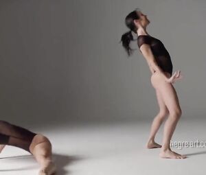 Naked on Stage Julietta Magdalena Nude Dance Performance