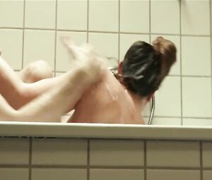 Nude Ane Helene Hovby - Tosomhed (2019)