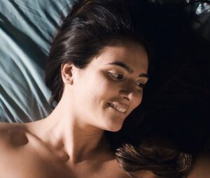 Nude Arienne Mandi, Rosanny Zayas, Ashley Gallegos- The L Word - Generation Q s01e01 (2019)