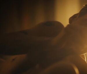 Nude Caroline Hartig - Schattenmoor (2019)