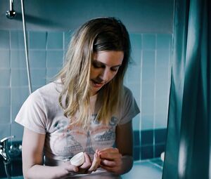 Nude Christiane Paul, Svenja Jung - Zeit der Geheimnisse s01e02-03 (2019)