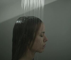 Nude Elodie Fontan hot video - Prise au piege s01e01-06 (2019)