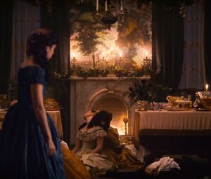 Nude Hailee Steinfeld, Ella Hunt, Gus Birney - Dickinson s01e01-03