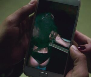Nude Manon Bresch - Mortel s01e03 (2019)