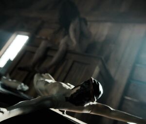 Nude Mathilde Dehaye - Castle Rock s02e07 (2019)