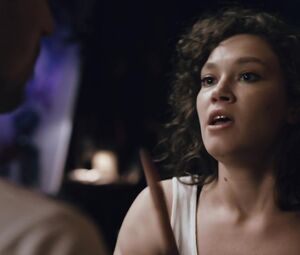 Nude Melisa Senolsun - The Gift s01e04 (2019)