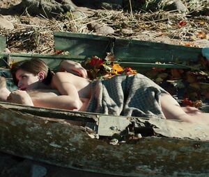 Nude Yuliya Peresild, Yuliya Snigir, Anna Chipovskaya - Konec sezona (2019)