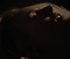 Nackte Diane Kruger, Alejandra Perez – The Bridge s01e02 (2013)