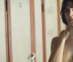 Nackte Florentine Krafft - Tempo Girl (2013)