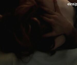 Nackte Josefine Preuss - Turkisch fur Anfanger s03e07-11 (2008)