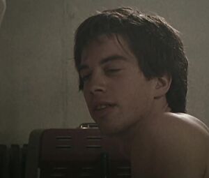 Nackte Lavinia Wilson - Mutig in die neuen Zeiten - Nur keine Wellen (2006)