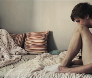 Nackte Mai-An Nguyen - Holger _ Hanna (2013)
