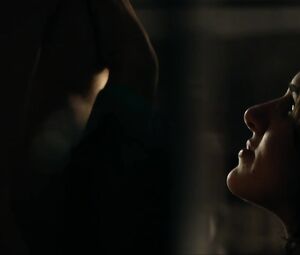 Nackte Nicole Lechmann - Tutti giu (2012)