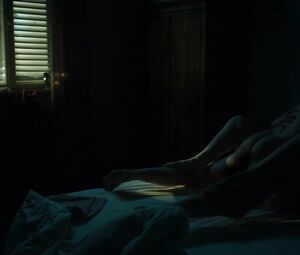 Nackte Rosalie Thomass - Rufmord (2018)