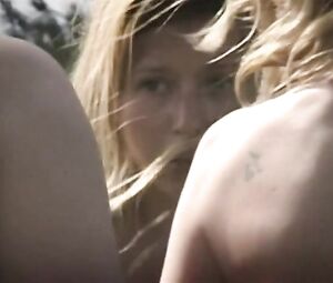 Nackte Tatjana Lommel, Janna Lisa Dombrowsky - Reise nach Agatis (2010)