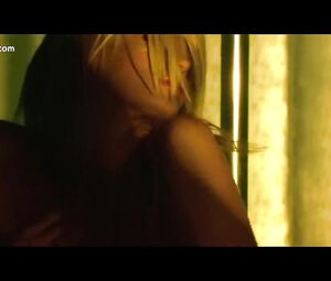 Striptease performed by Jennifer Aniston nude and other actresses