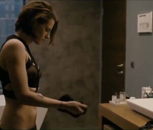 Celebs video HD compilation of hot movie star Kristen Stewart starring in the nude