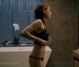 Celebs video HD compilation of hot movie star Kristen Stewart starring in the nude