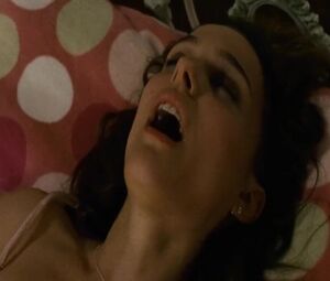 Mila Kunis and Natalie Portman fuck in the bedroom in drama movie Black Swan (2010)