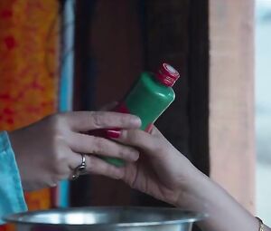 Indian cheating wife tempts seller into following her and doing it in the warehouse