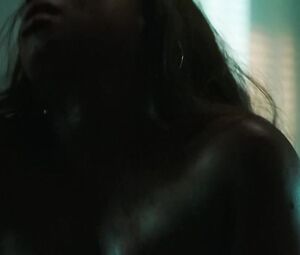 Petite Ebony MILF Naturi Naughton in explicit sex act in bedroom from Power TV series
