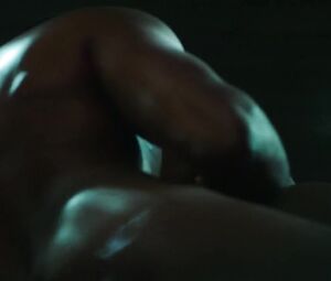 Petite Ebony MILF Naturi Naughton in explicit sex act in bedroom from Power TV series