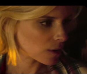 Kate Mara nude and Ellen Page are lesbians fooling around in drama movie sex excerpt