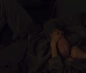 Korean movie Parasite mutual masturbation explicit moment with Jo Yeo-jeong