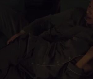 Korean movie Parasite mutual masturbation explicit moment with Jo Yeo-jeong