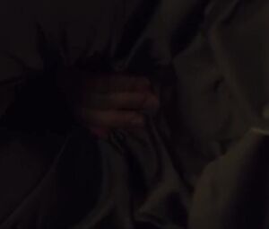 Korean movie Parasite mutual masturbation explicit moment with Jo Yeo-jeong