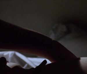Inviting MILFs bang to orgasm on white bedsheets drama film in Bound (1996)