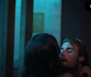 Orgy from Vida Season 2 where everybody licks and bonks till brunette leaves it