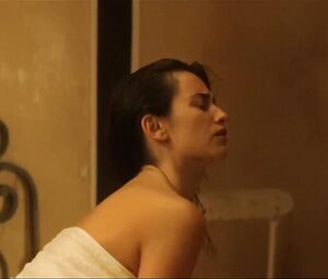 Vicky Cristina Barcelona is an erotic story about love and pussy-nailing (2008)