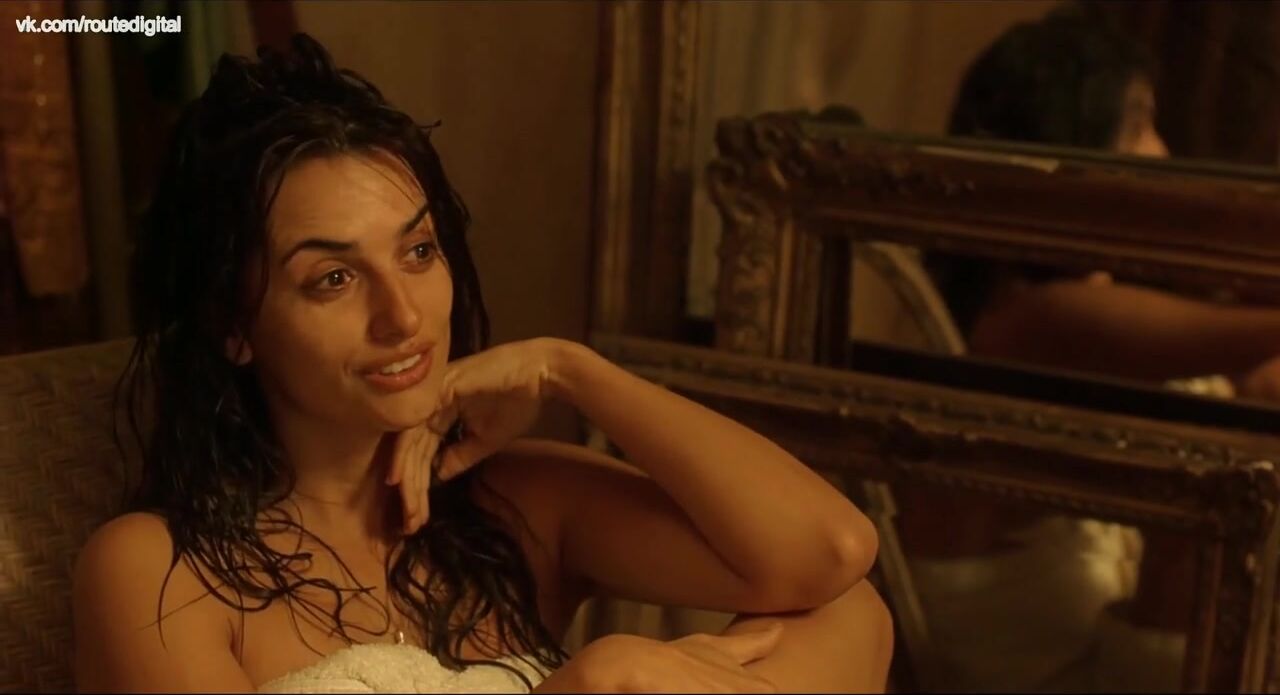 Vicky cristina barcelona nude scenes