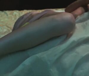 Nothing can stop Asian lesbians who want to be carnal in lesbian scene from Agassi (2016)