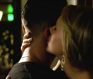 Hot scene of Scarlett Johansson from Don Jon making lover cum without getting naked