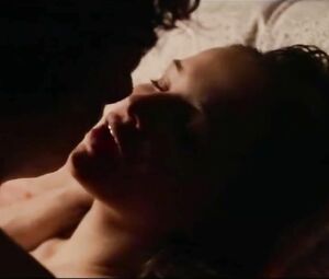 HD sex moments of Lisa Vicari kissing and being fucked by Louis Hofmann in Dark